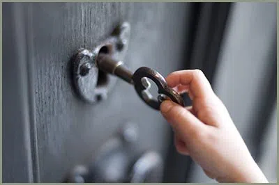 Waterbury Locksmith And Key Waterbury, CT 203-651-6684 - 68-44-7